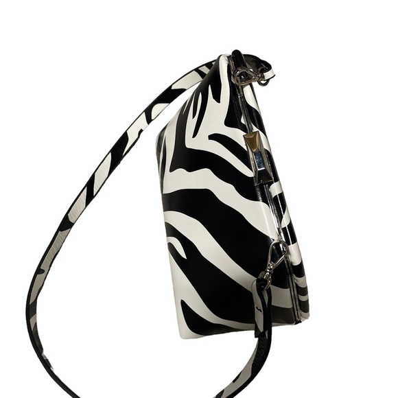 The Attico Black White Zebra Midnight clutch shoulder bag - Picture 6 of 12